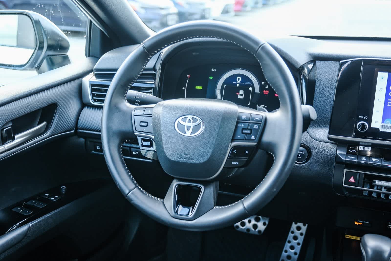 Thumbnail: 2025 Toyota Camry - 16