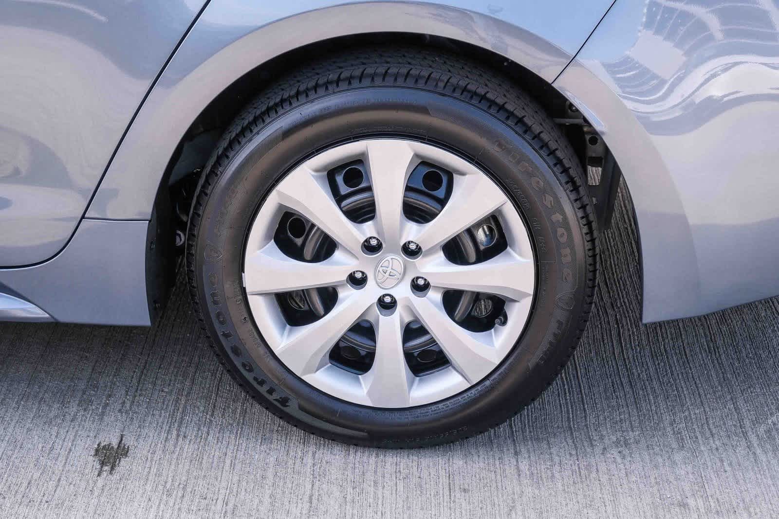 Thumbnail: 2025 Toyota Corolla - 9