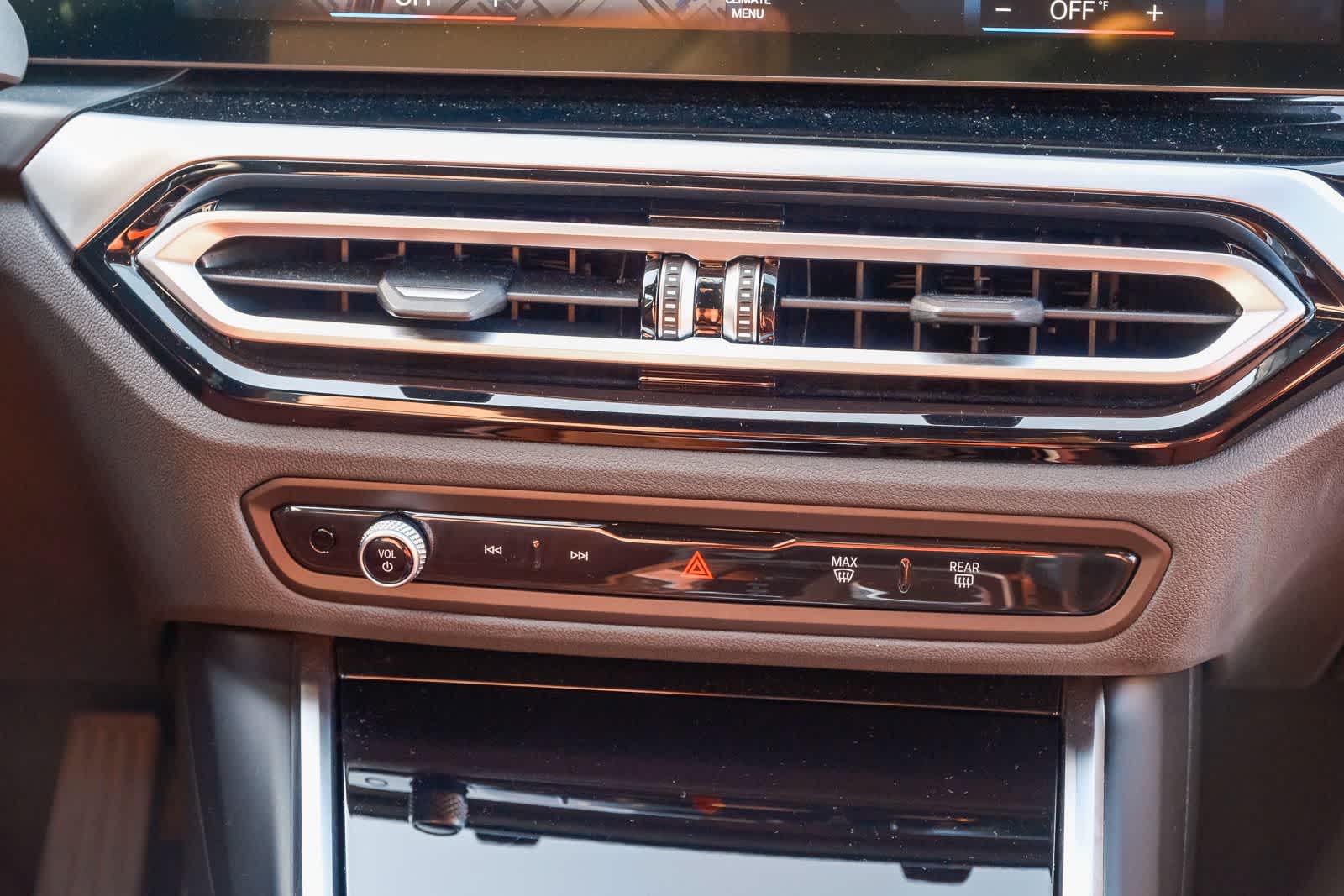 Thumbnail: 2023 BMW 3 Series - 16