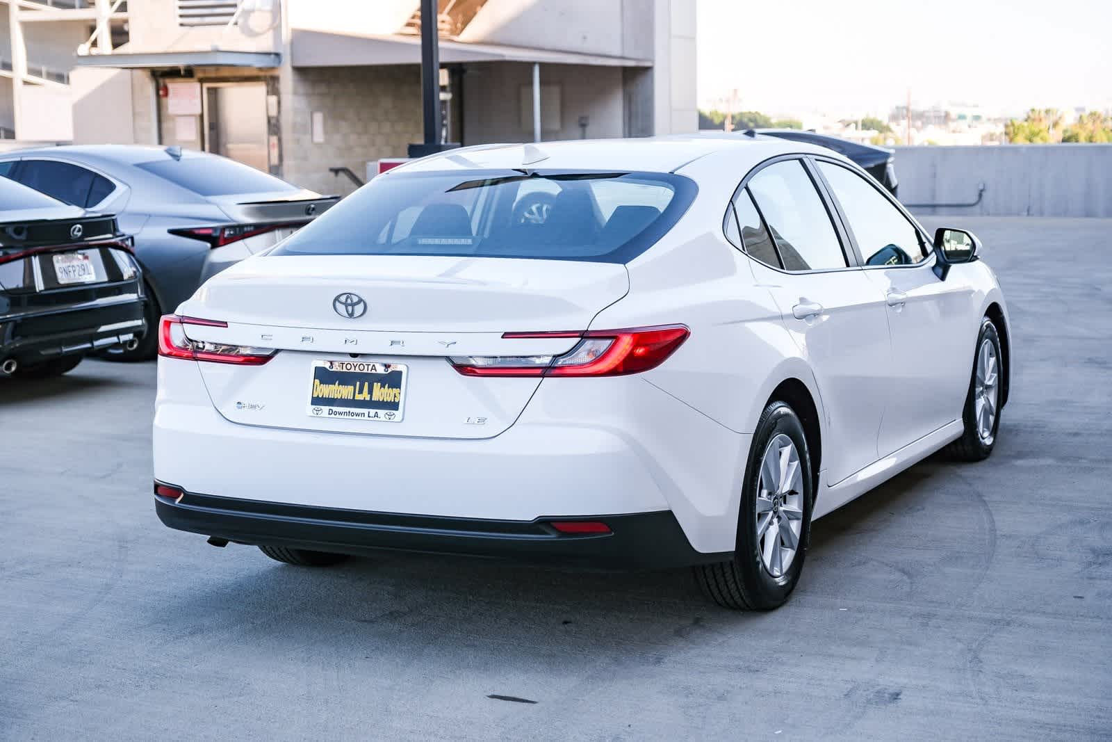 Thumbnail: 2025 Toyota Camry - 4