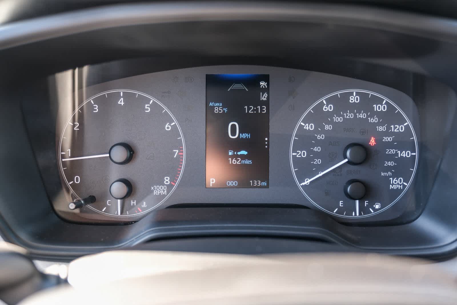 Thumbnail: 2025 Toyota Corolla - 25