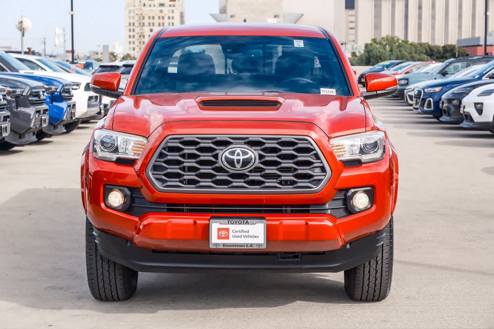 Thumbnail: 2020 Toyota Tacoma - 2