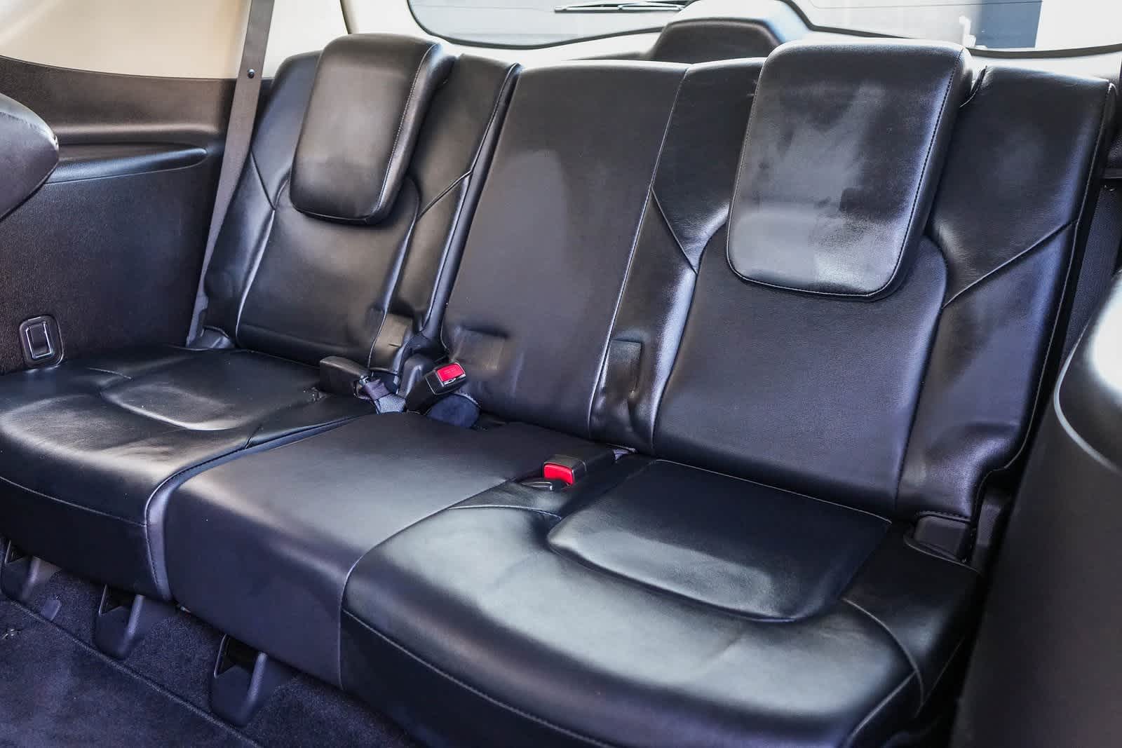 Thumbnail: 2012 INFINITI QX56 - 19