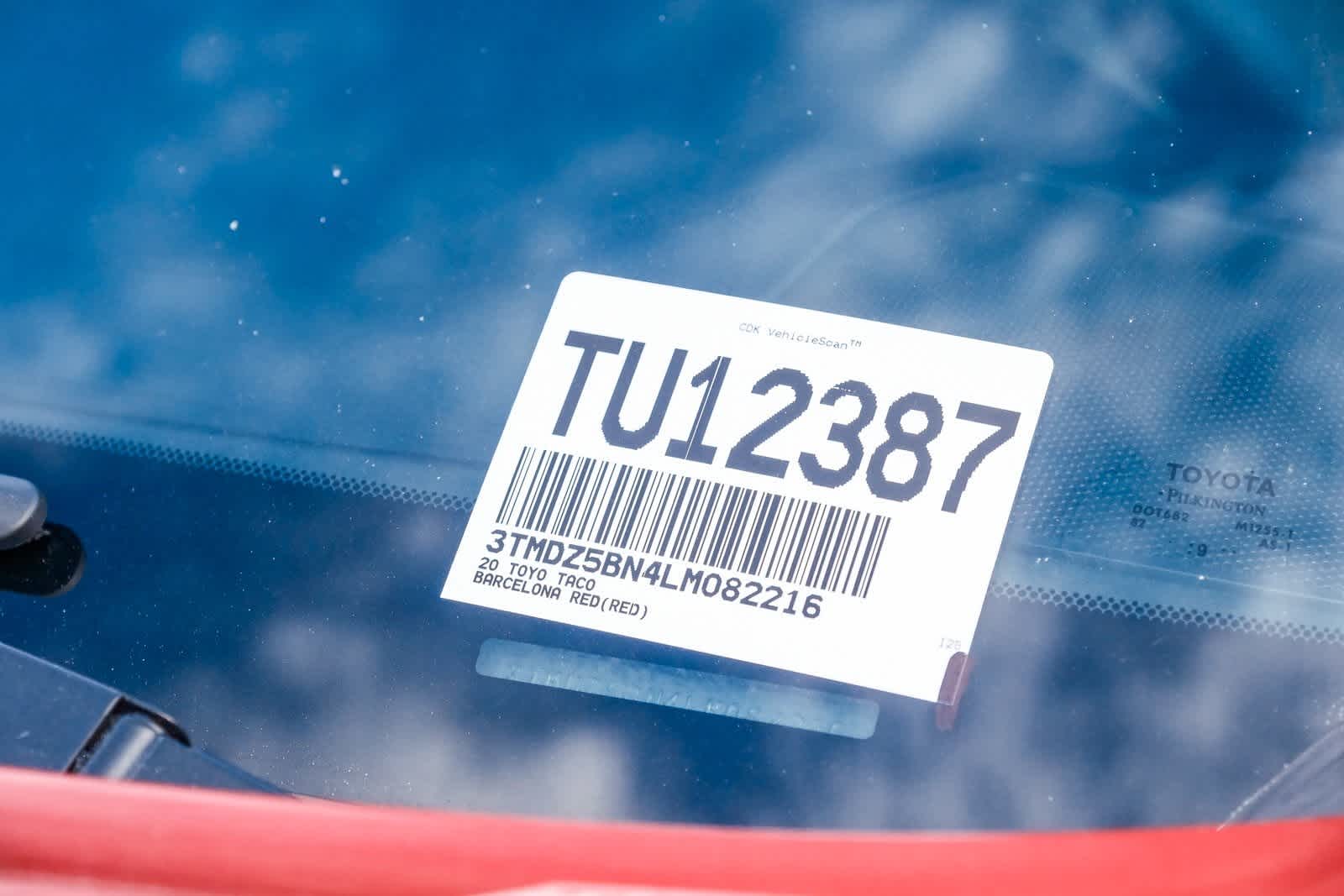 Thumbnail: 2020 Toyota Tacoma - 28