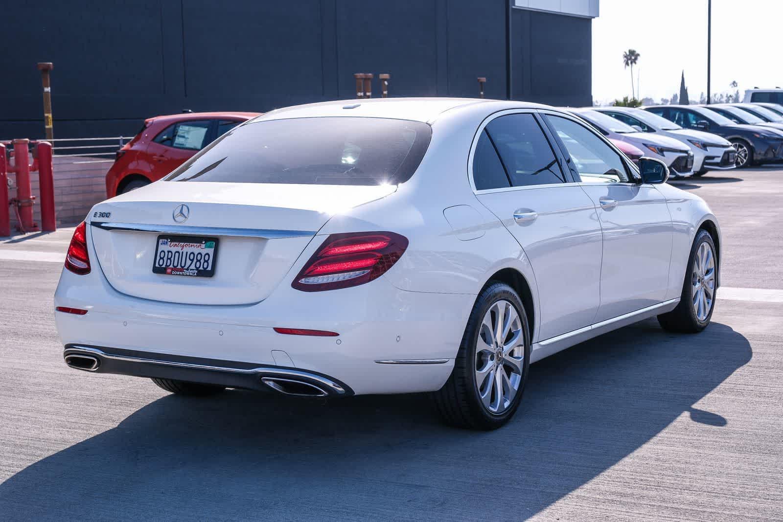 Thumbnail: 2018 Mercedes-Benz E-Class - 4