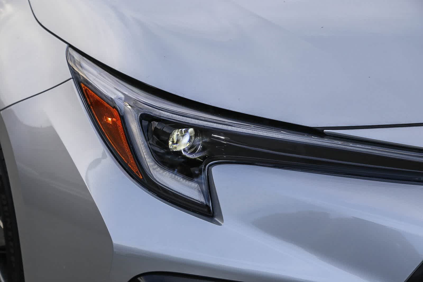 2025 Toyota Corolla SE 4