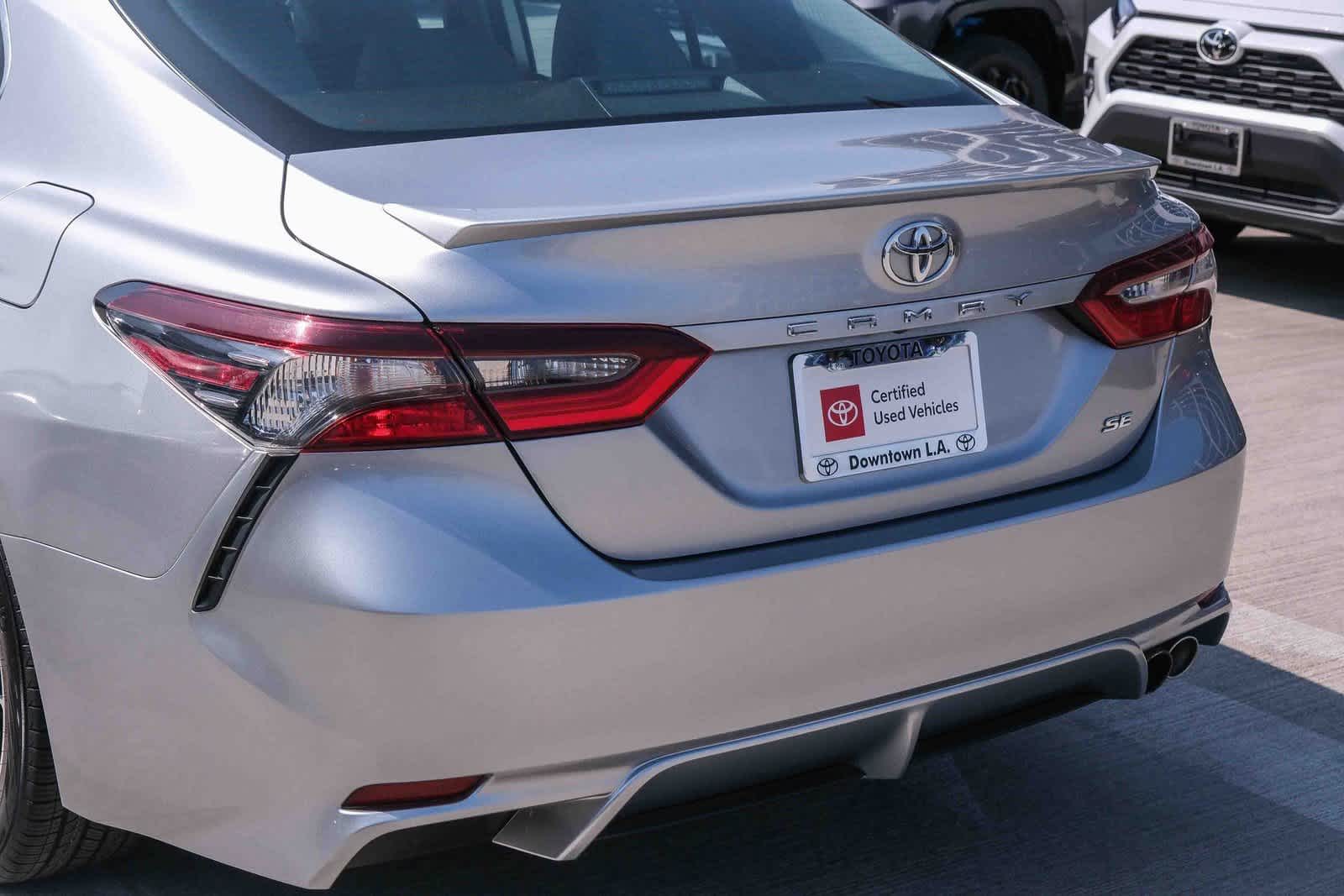 Thumbnail: 2022 Toyota Camry - 8