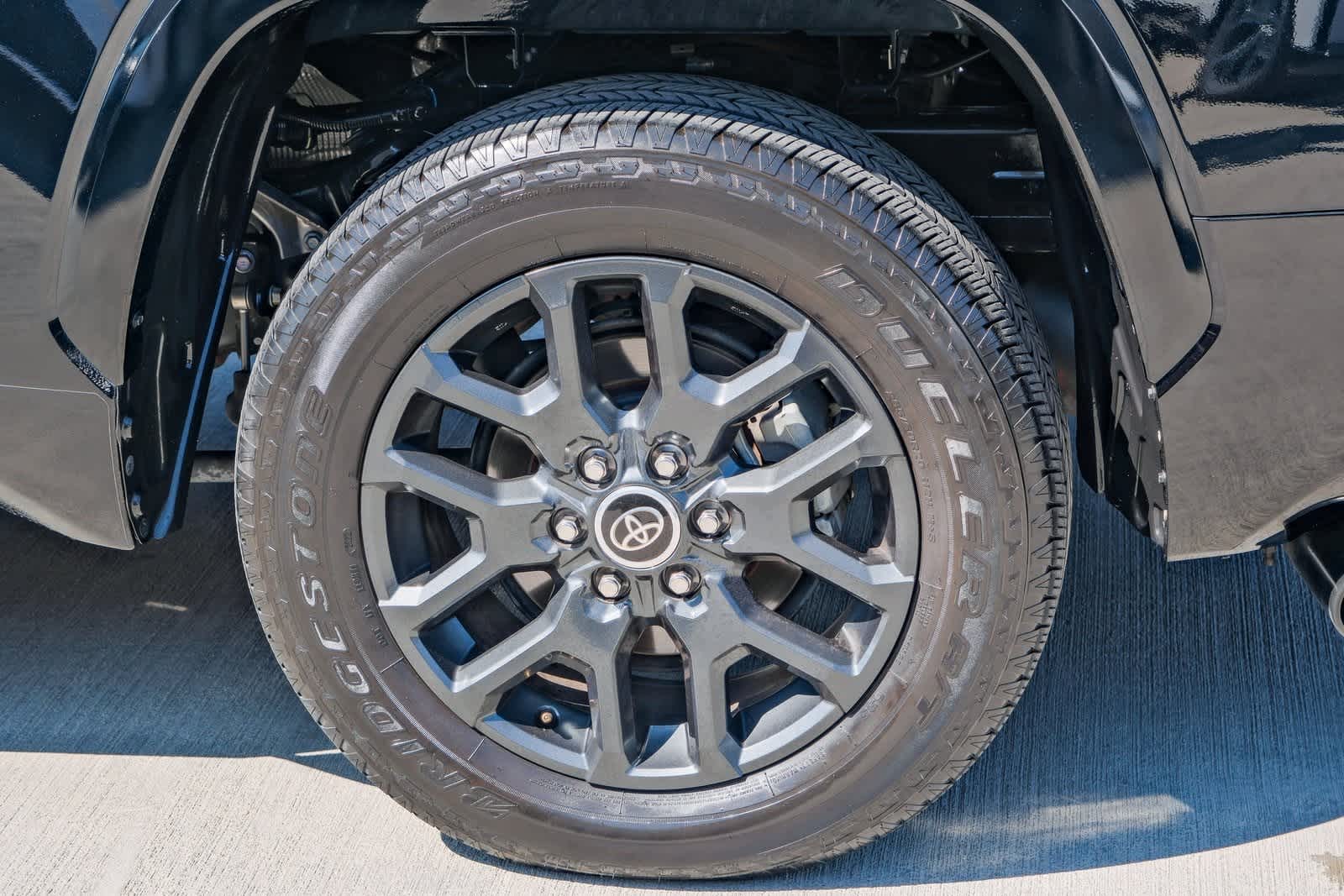 Thumbnail: 2022 Toyota Tundra - 8