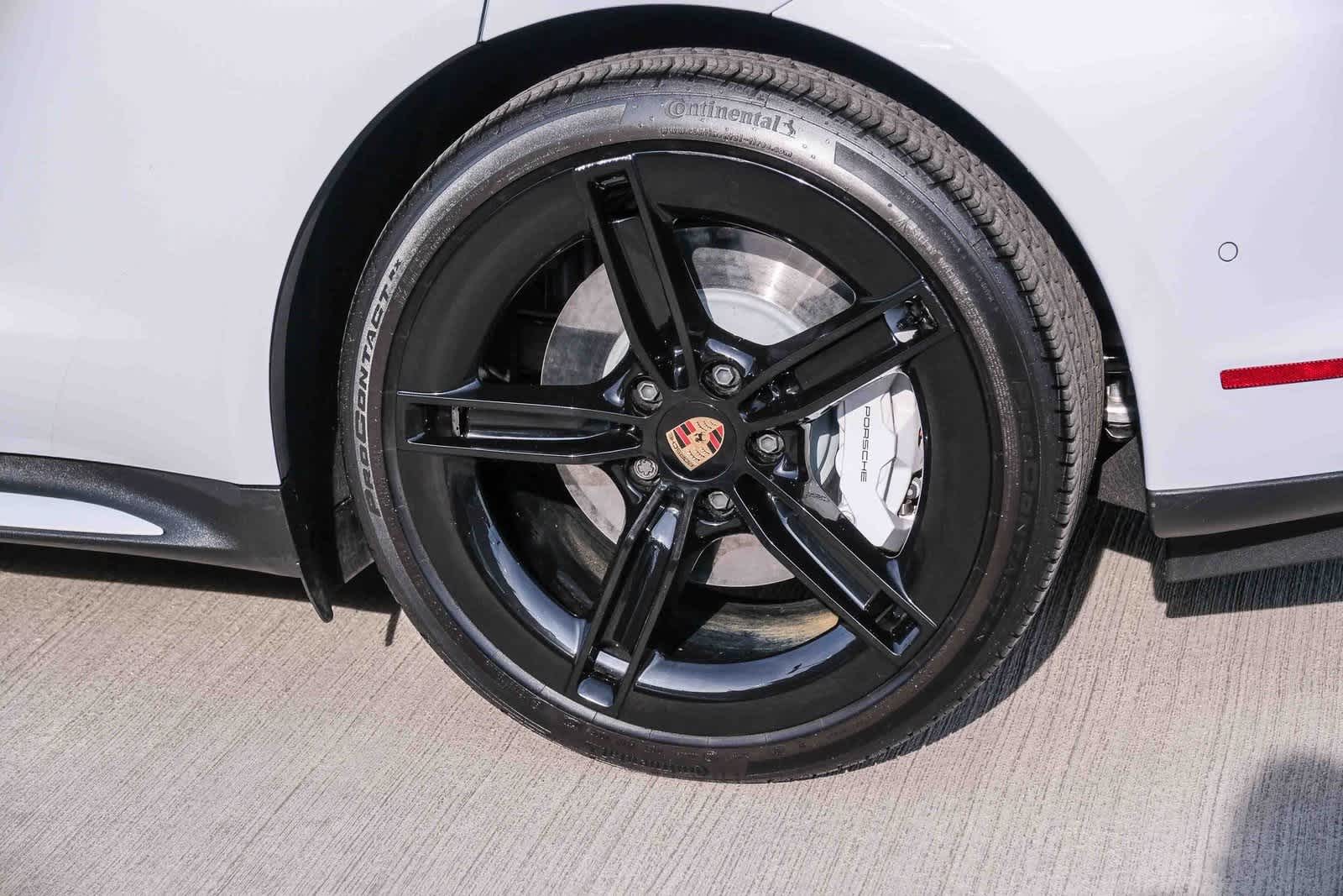 Thumbnail: 2025 Porsche Taycan - 9