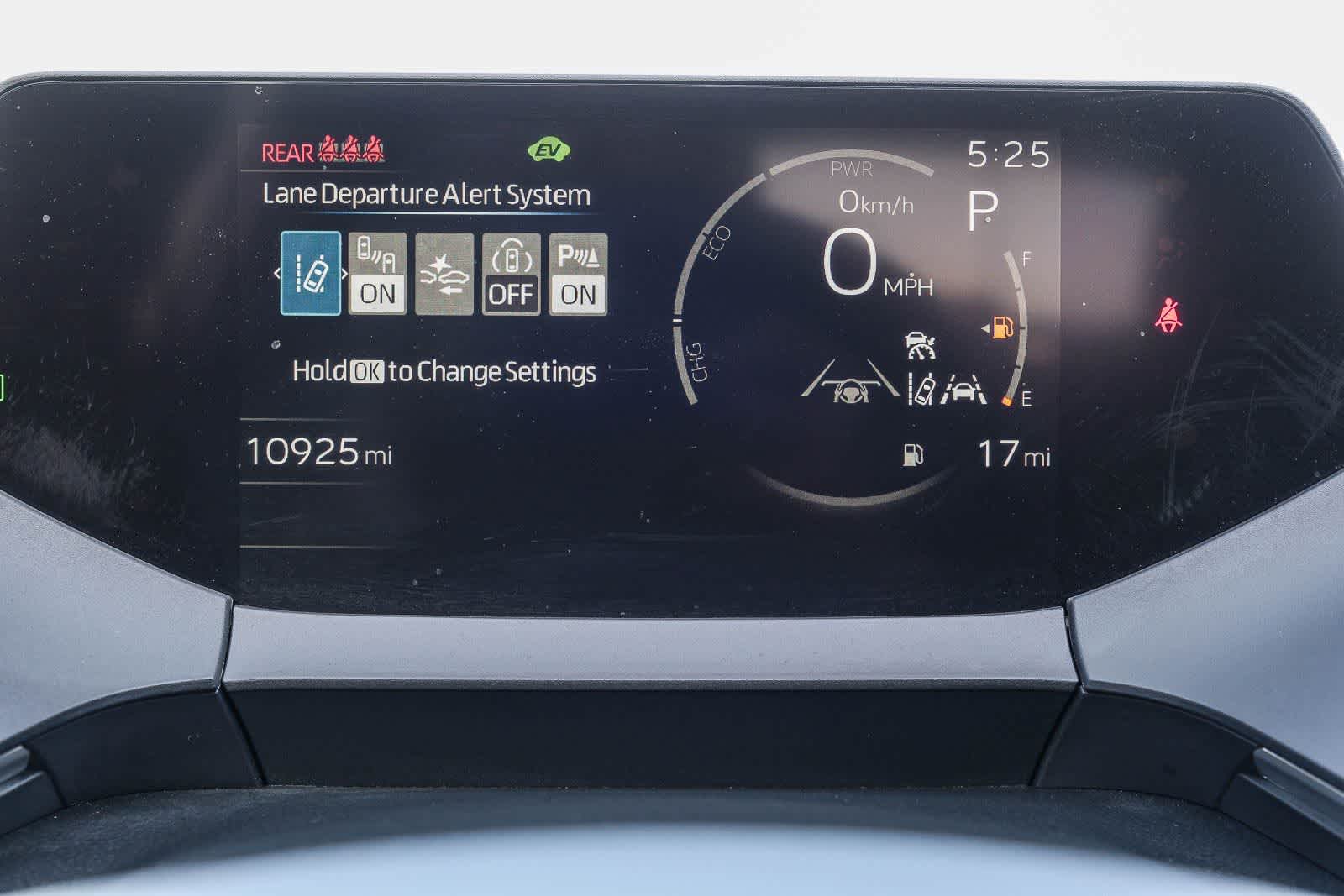 Thumbnail: 2026 Toyota Prius - 25