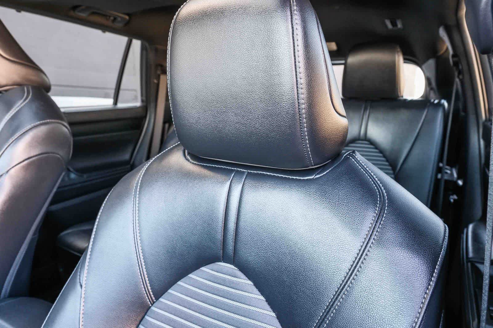 Thumbnail: 2025 Toyota Highlander - 21