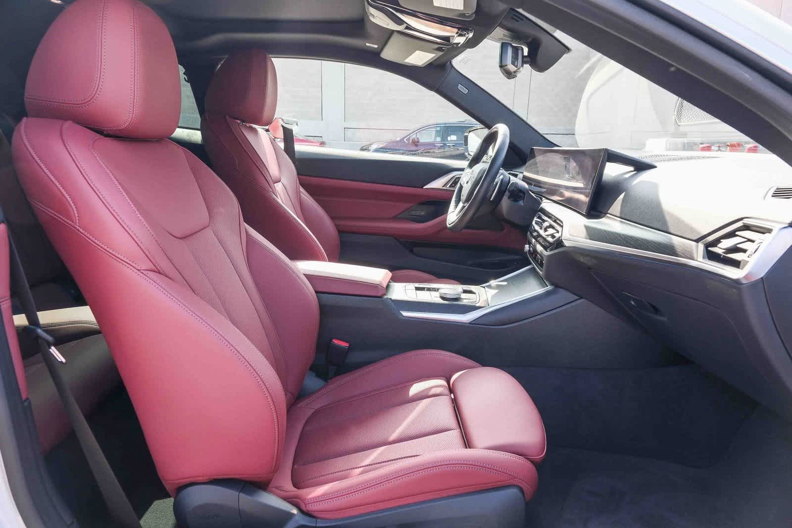 Thumbnail: 2024 BMW 4 Series - 16