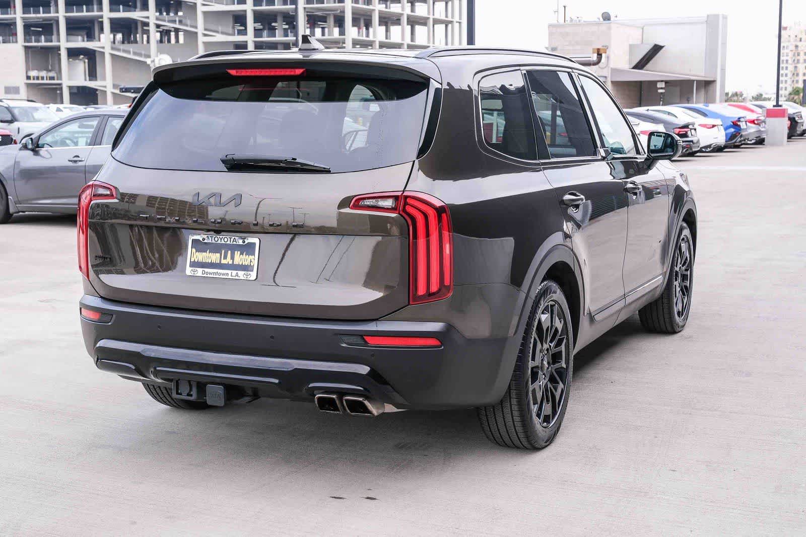 Thumbnail: 2022 Kia Telluride - 4