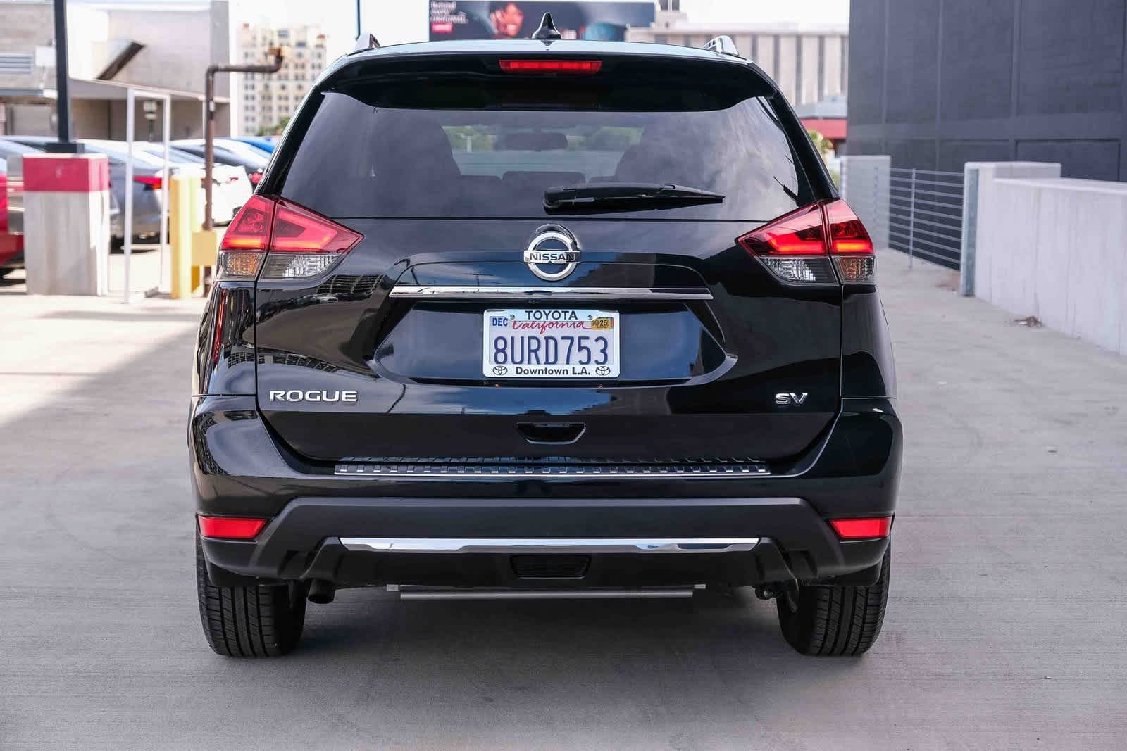 Thumbnail: 2018 Nissan Rogue - 5