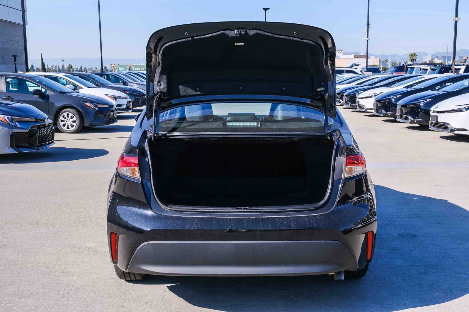 Thumbnail: 2025 Toyota Corolla - 27