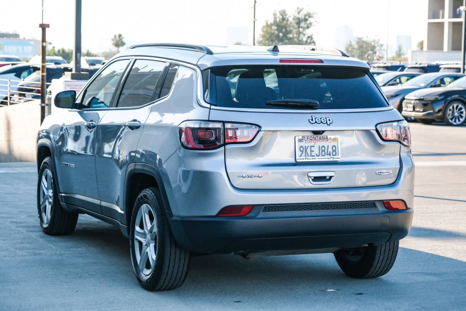 Thumbnail: 2023 Jeep Compass - 6