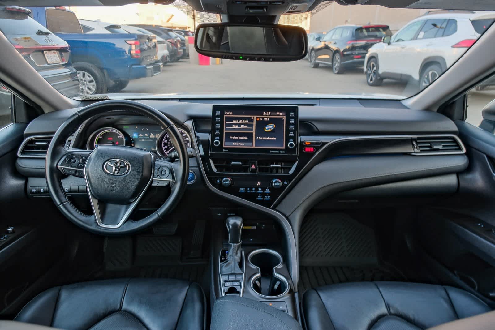 Thumbnail: 2022 Toyota Camry - 13