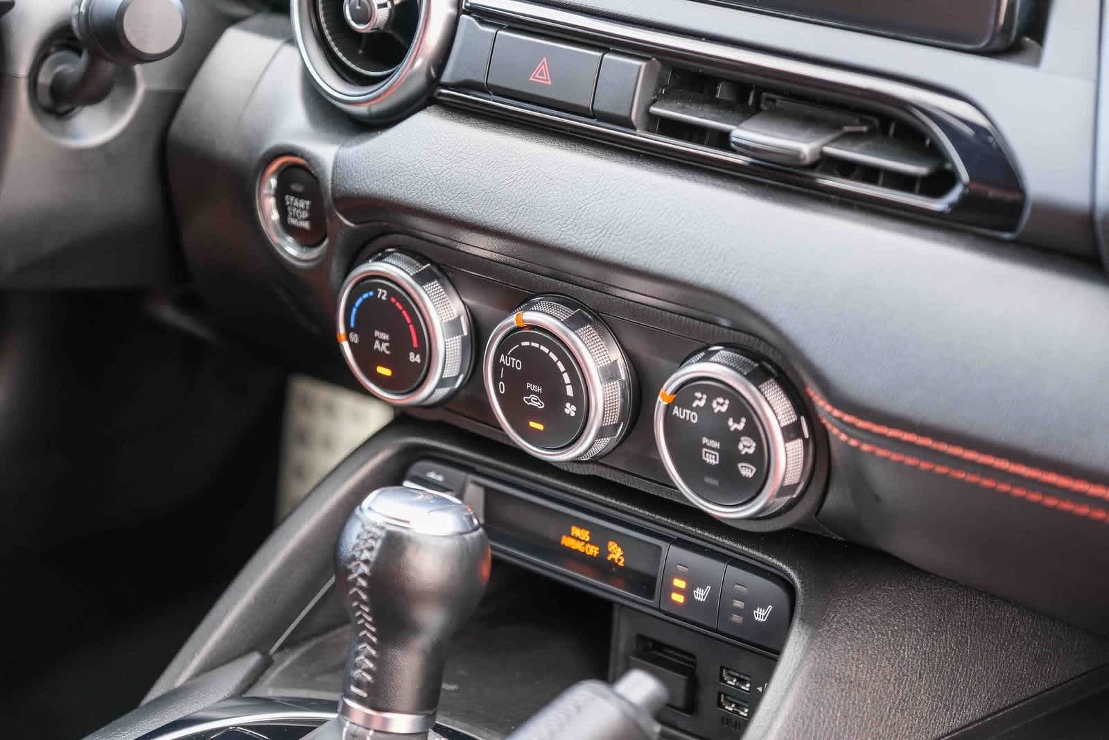 Thumbnail: 2023 Mazda MX-5 Miata - 16