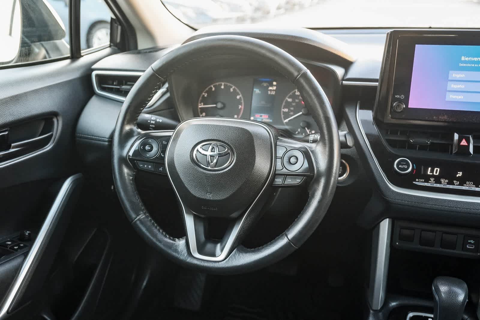 Thumbnail: 2023 Toyota Corolla Cross - 17