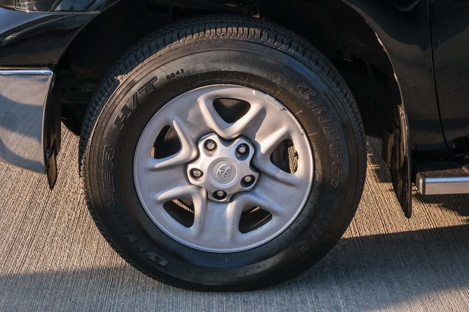 Thumbnail: 2013 Toyota Tundra - 8