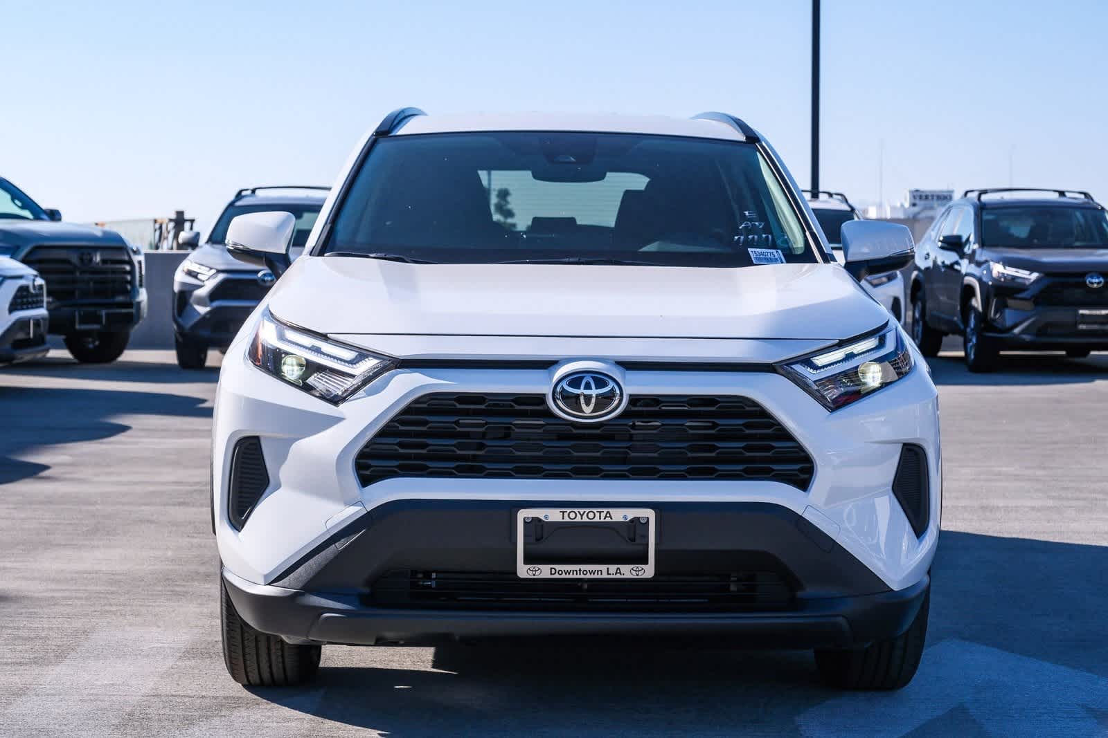 Thumbnail: 2025 Toyota RAV4 - 2