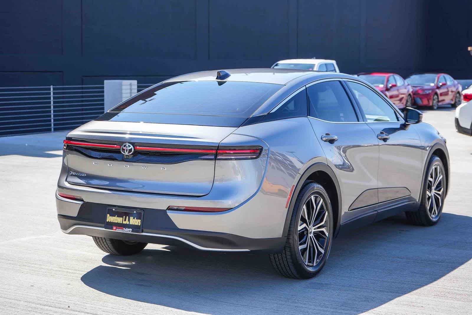Thumbnail: 2026 Toyota Crown - 6