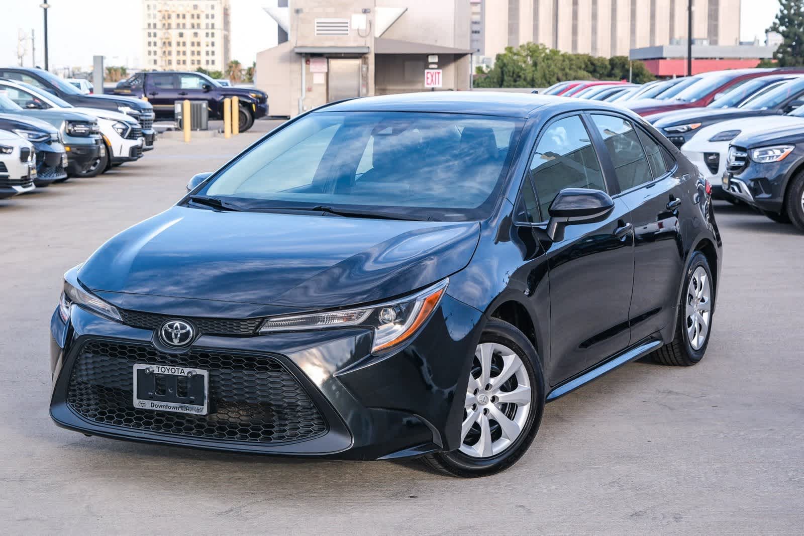 Thumbnail: 2022 Toyota Corolla - 1