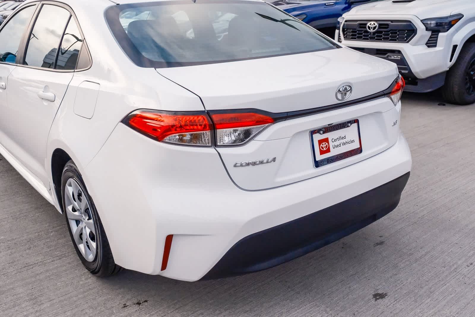 Thumbnail: 2023 Toyota Corolla - 8