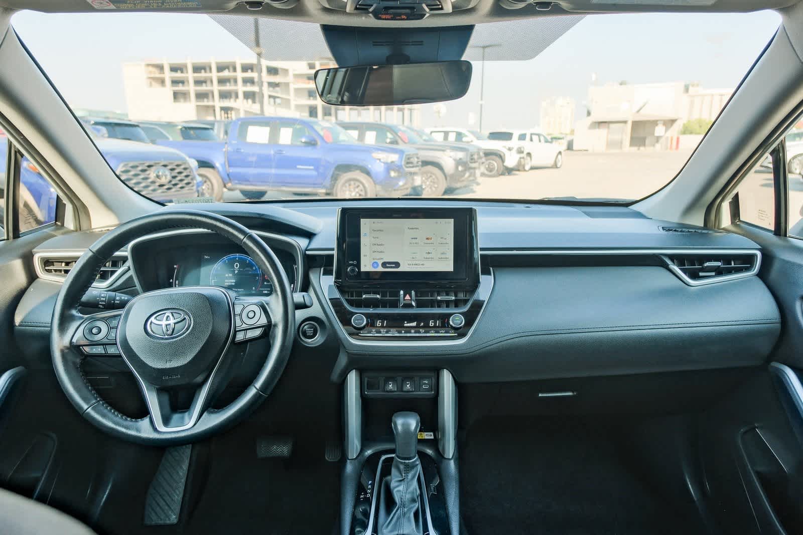 Thumbnail: 2023 Toyota Corolla Cross - 12