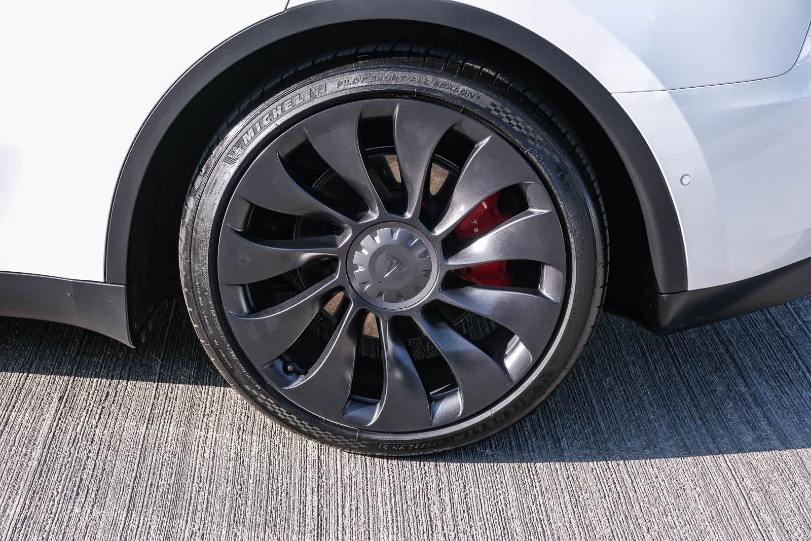 Thumbnail: 2022 Tesla Model Y - 9