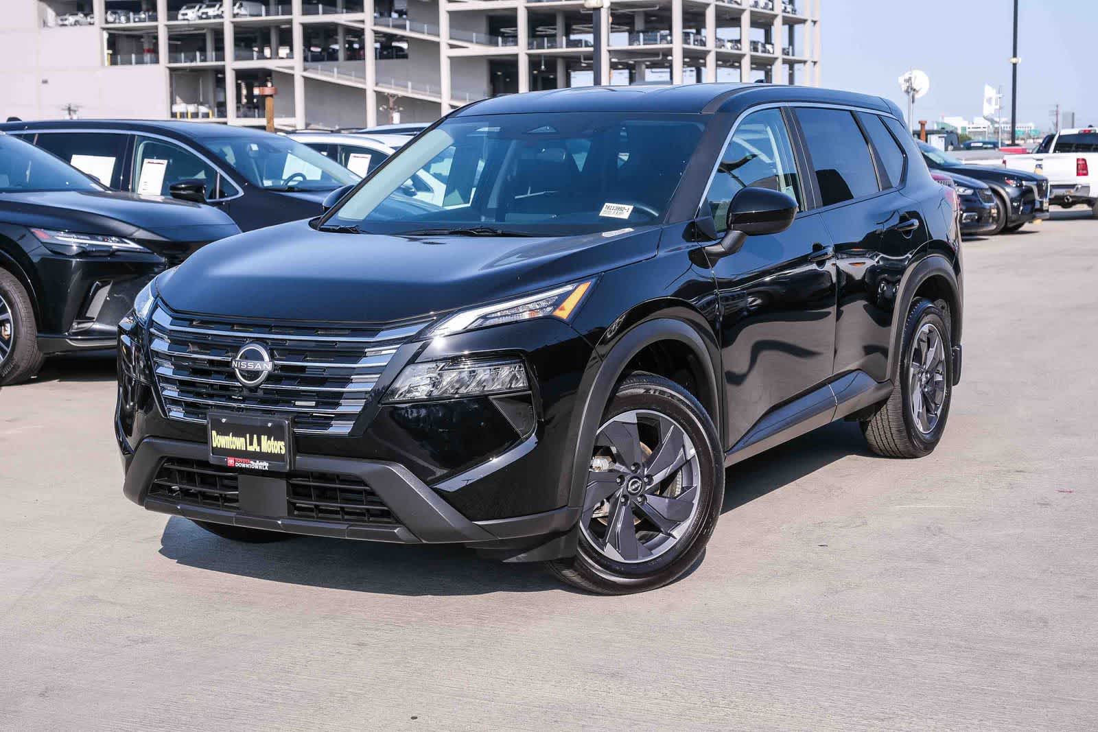 Thumbnail: 2026 Nissan Rogue - 1