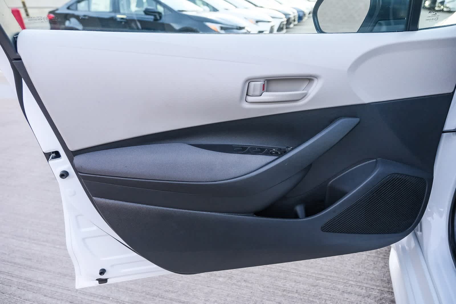 Thumbnail: 2025 Toyota Corolla - 22