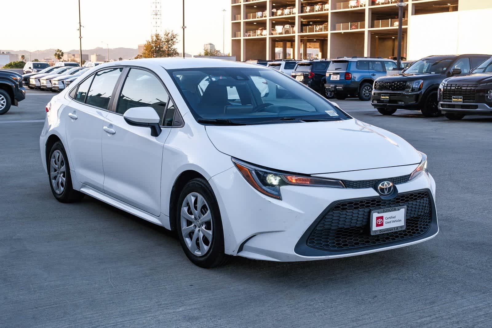 Thumbnail: 2021 Toyota Corolla - 3