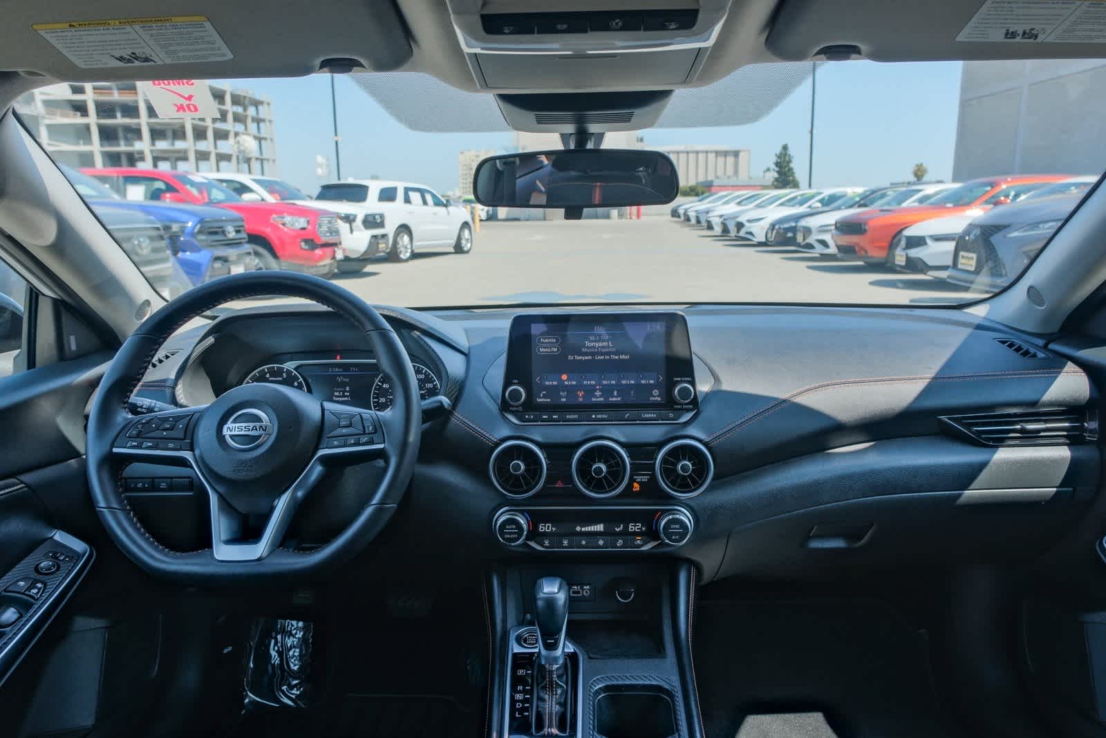 Thumbnail: 2021 Nissan Sentra - 12