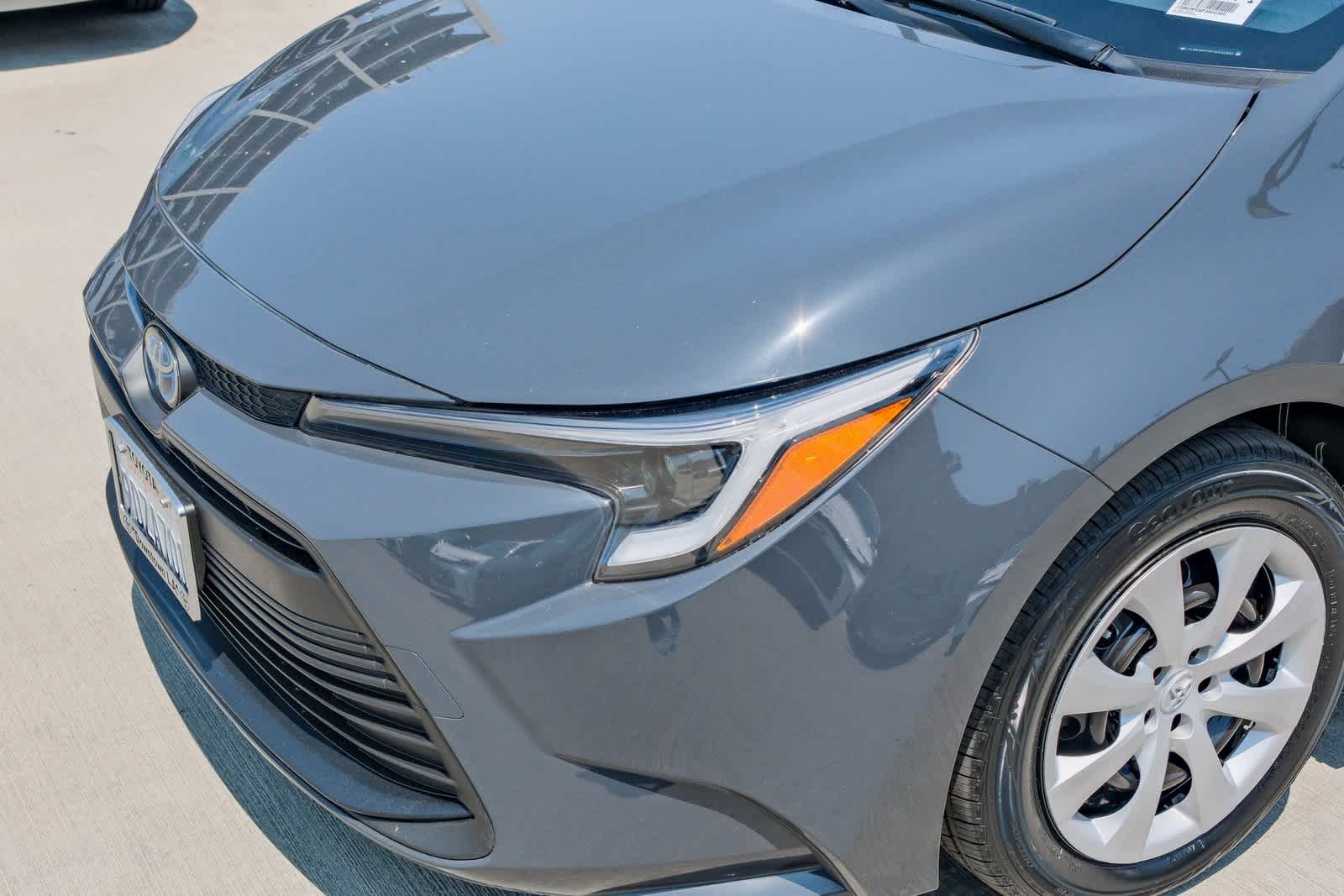 Thumbnail: 2023 Toyota Corolla - 10