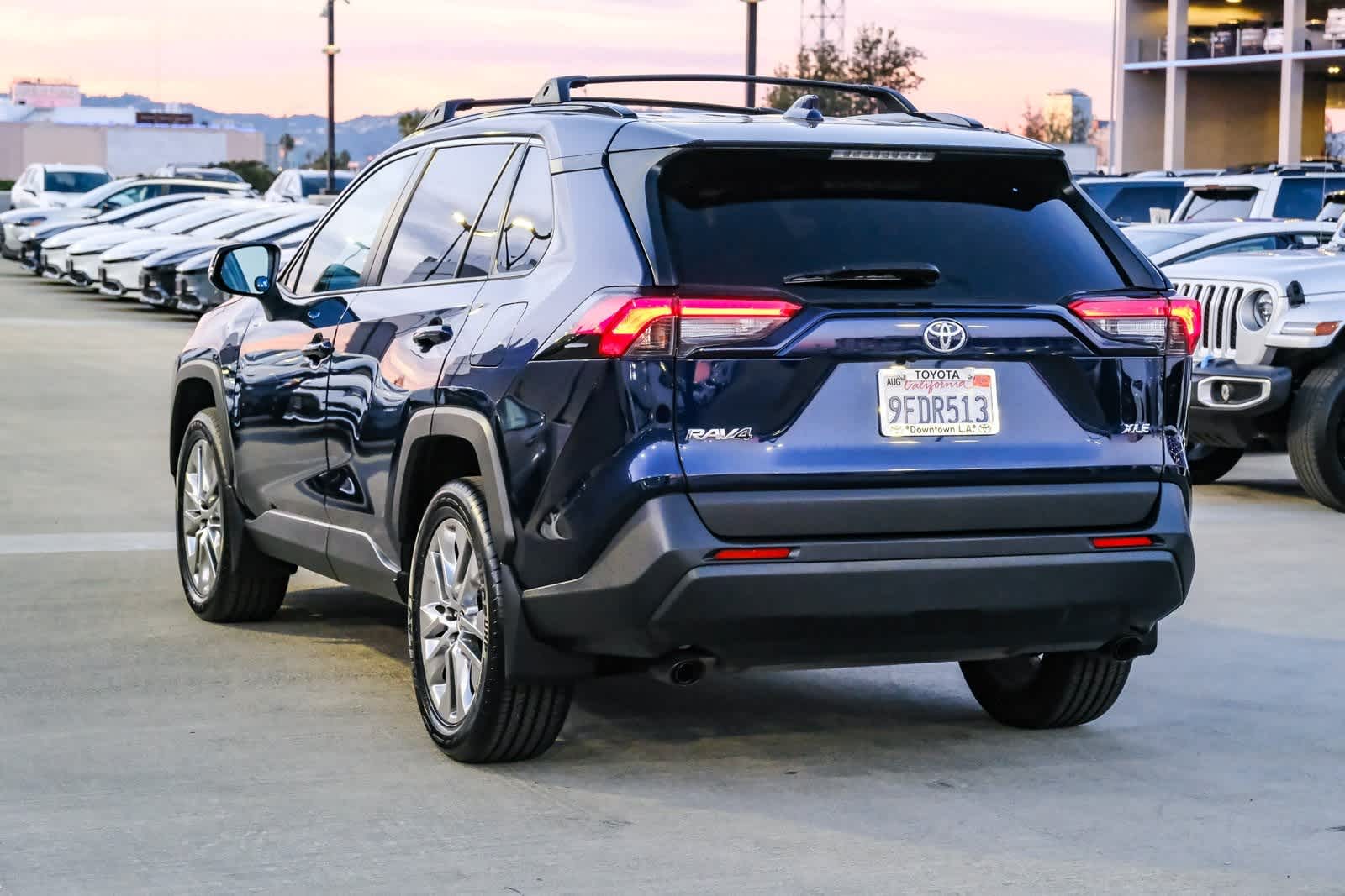 Thumbnail: 2021 Toyota RAV4 - 6
