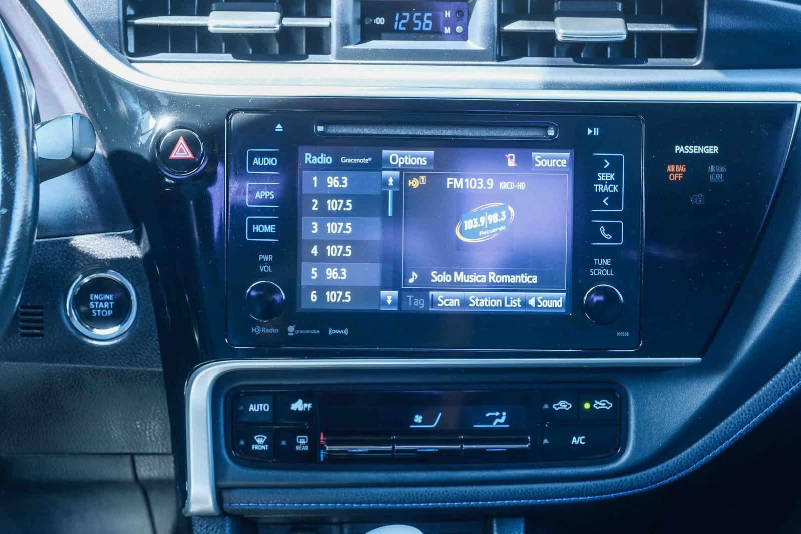 Thumbnail: 2017 Toyota Corolla - 14