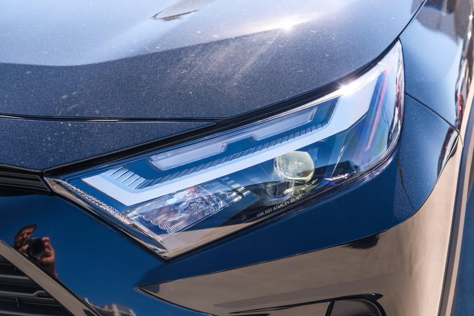 Thumbnail: 2025 Toyota RAV4 - 11