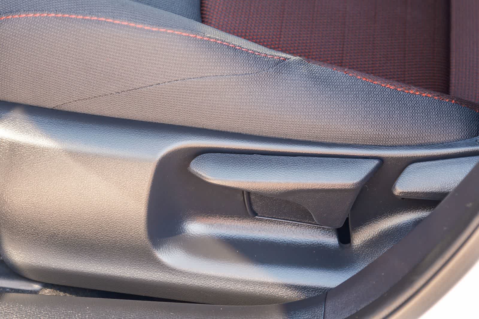 Thumbnail: 2025 Toyota Corolla - 24