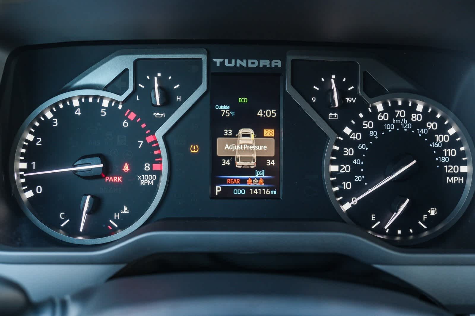 Thumbnail: 2023 Toyota Tundra - 25