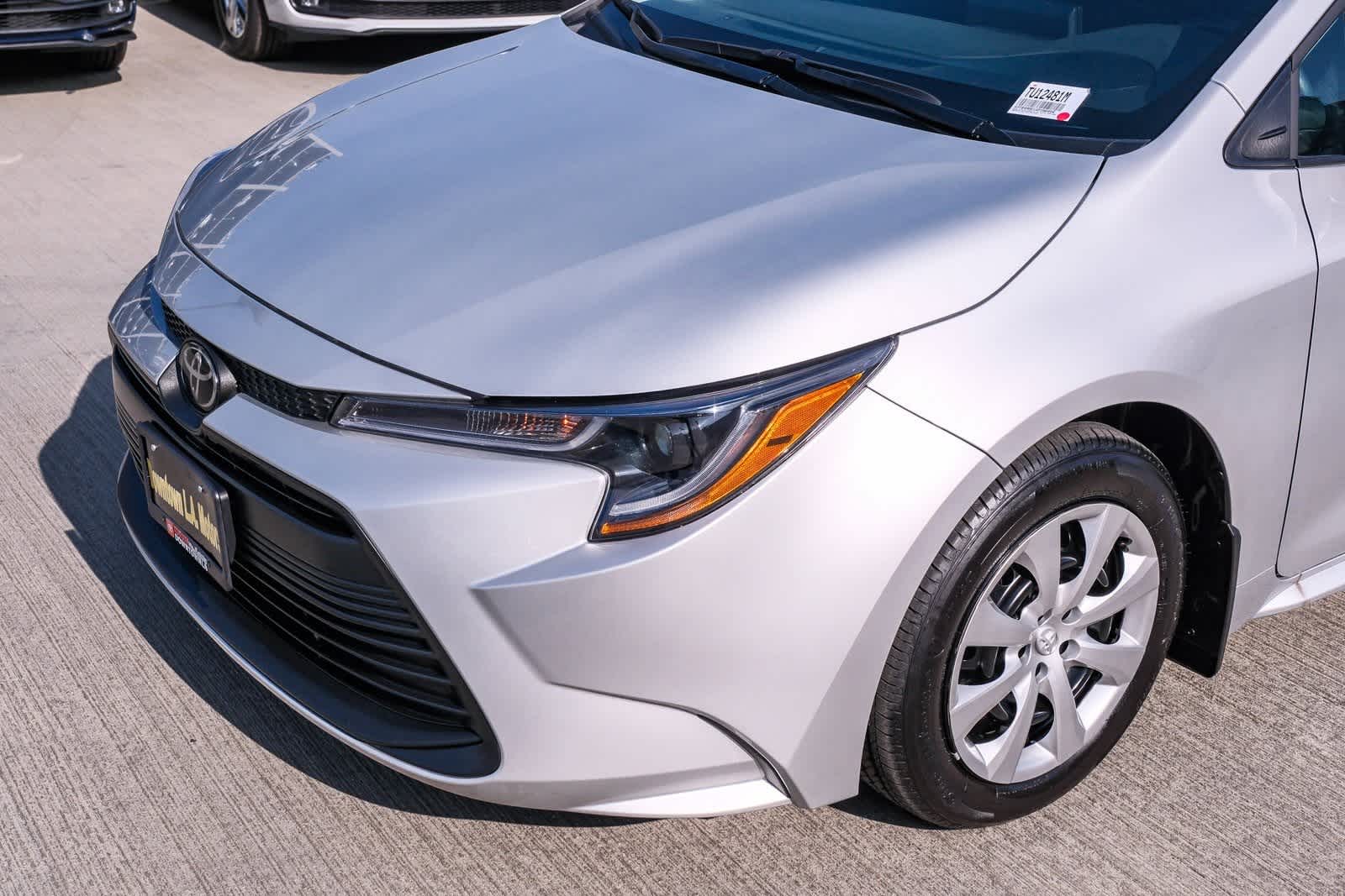 Thumbnail: 2025 Toyota Corolla - 12