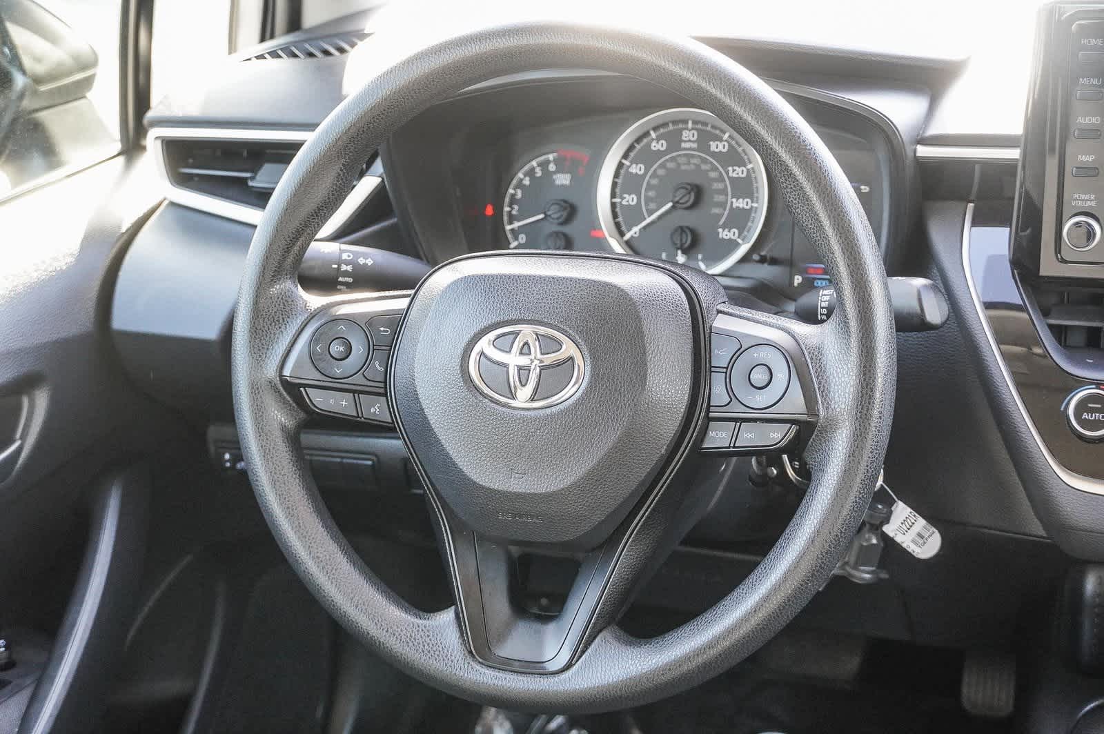 2022 Toyota Corolla LE 16