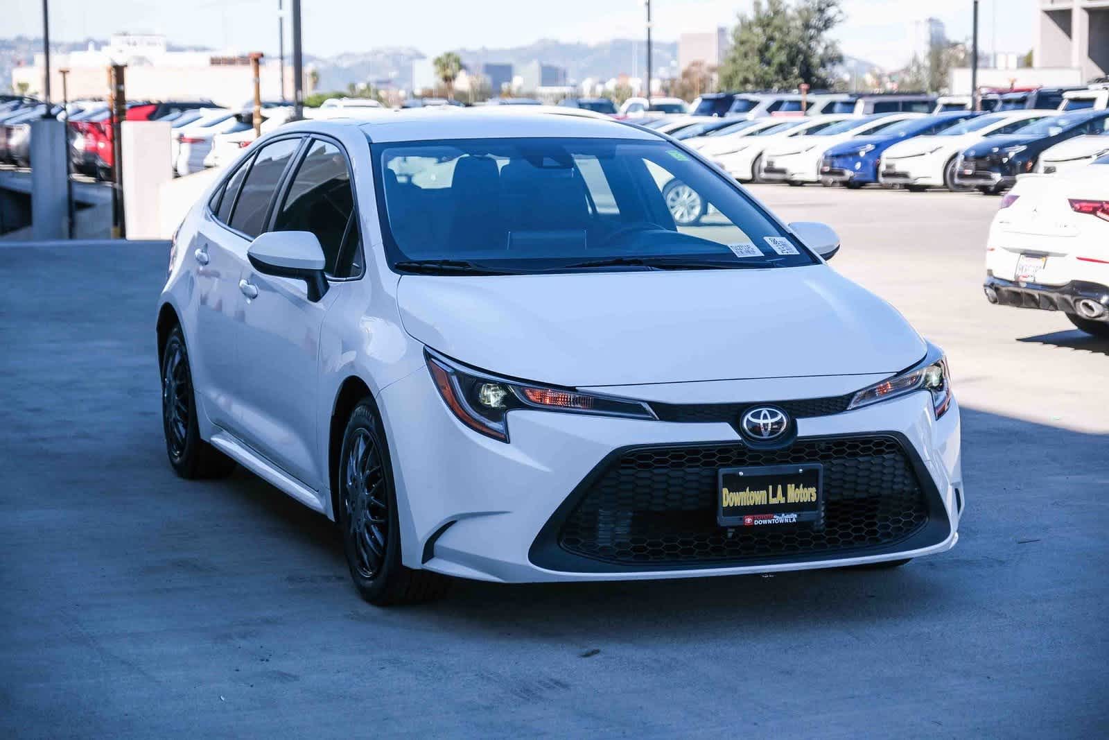 Thumbnail: 2021 Toyota Corolla - 3