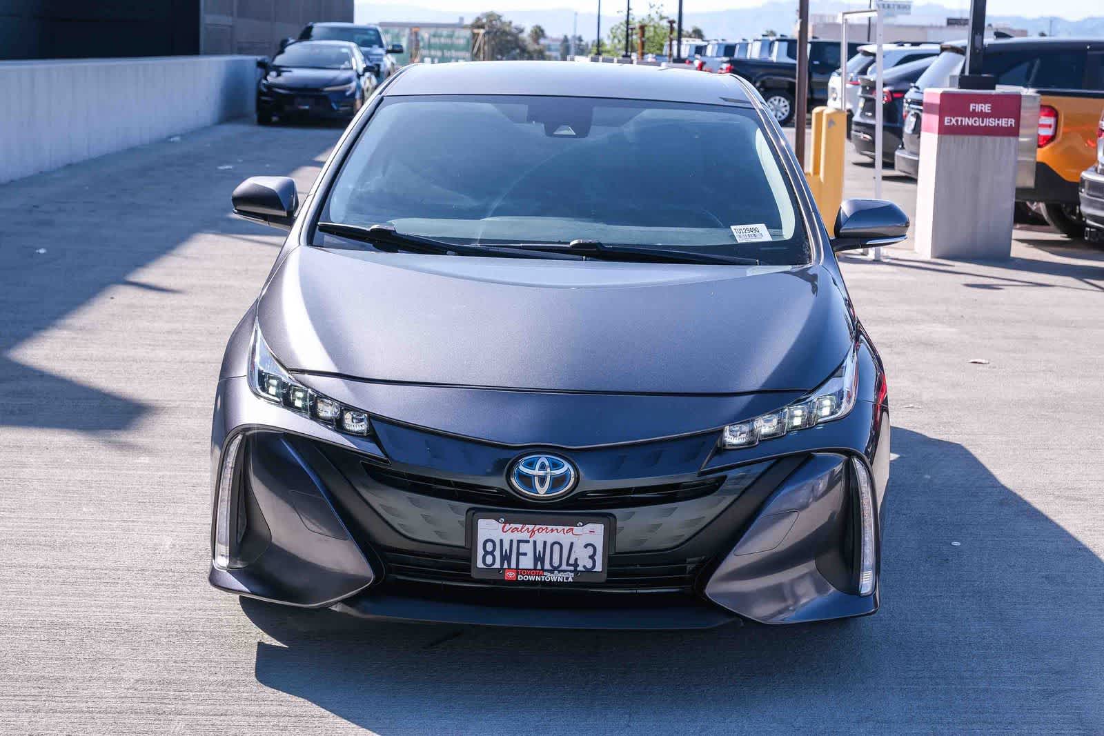 Thumbnail: 2021 Toyota Prius Prime - 2