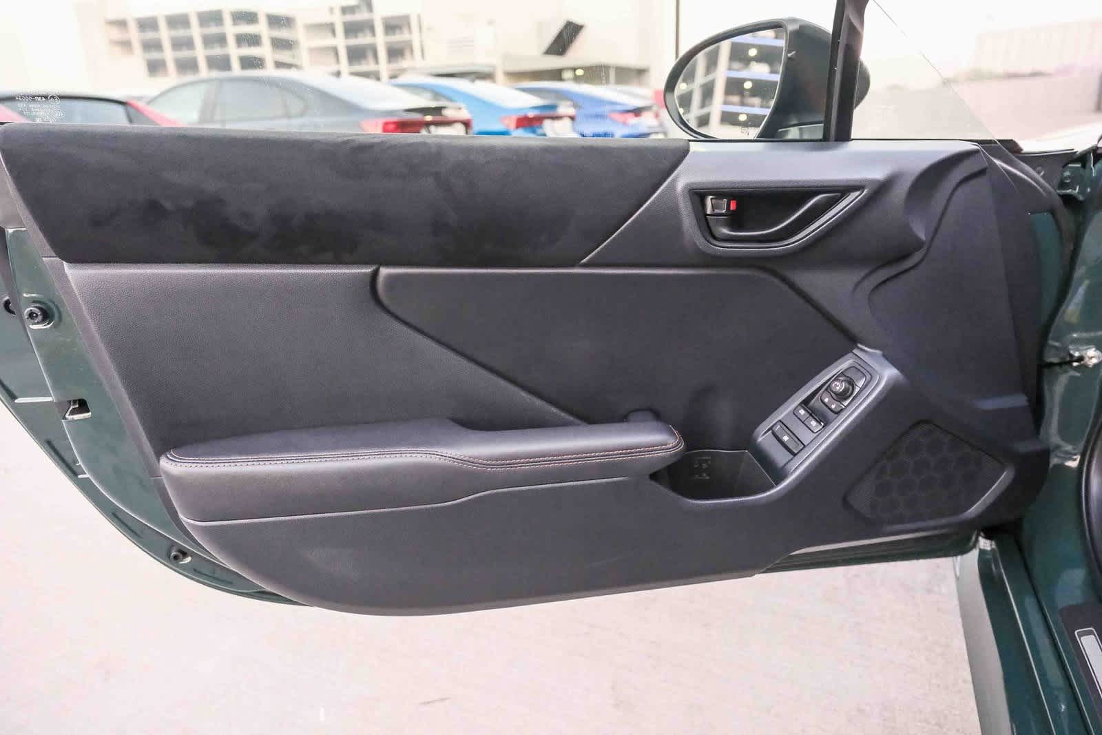 Thumbnail: 2025 Toyota GR86 - 23