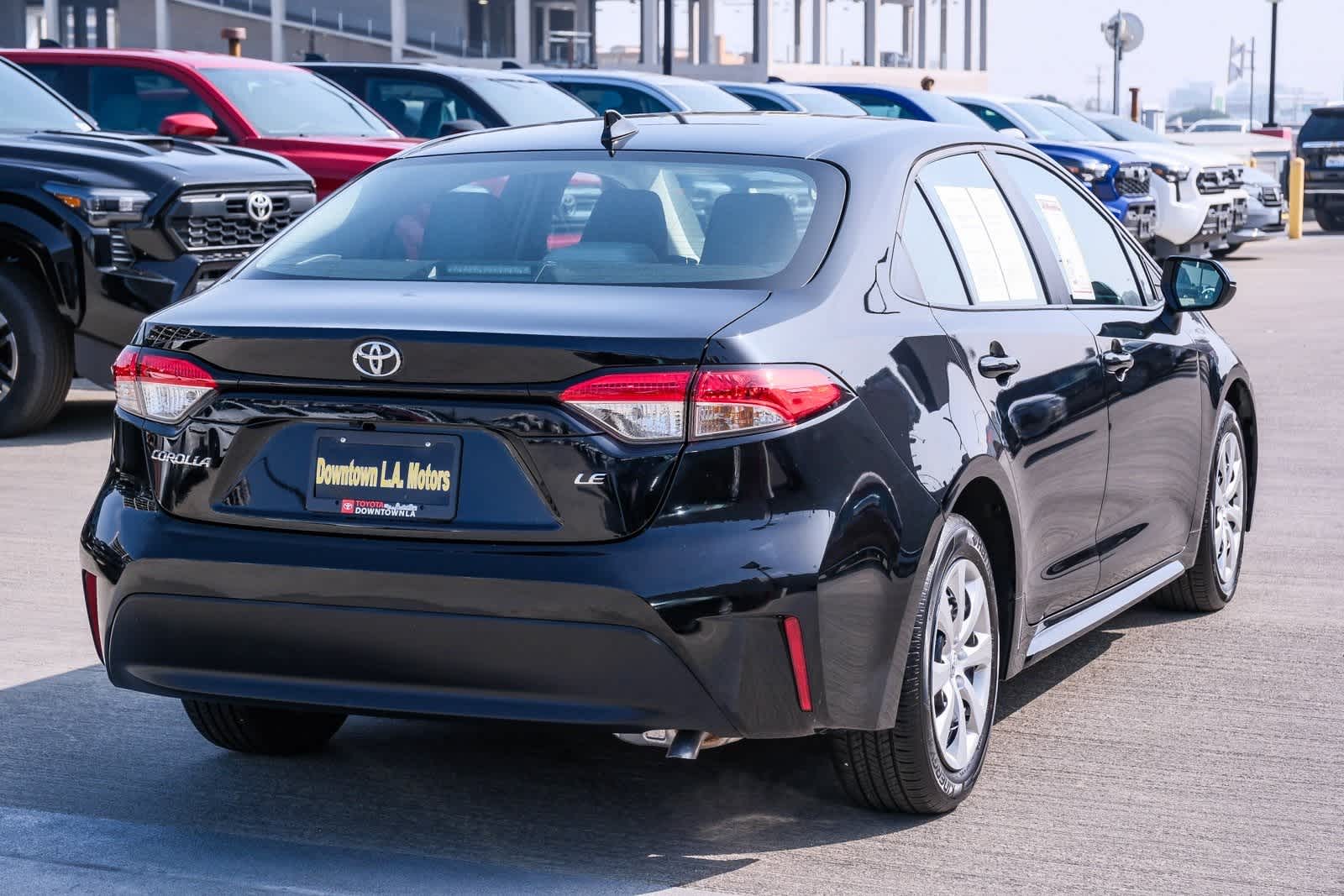 Thumbnail: 2025 Toyota Corolla - 4