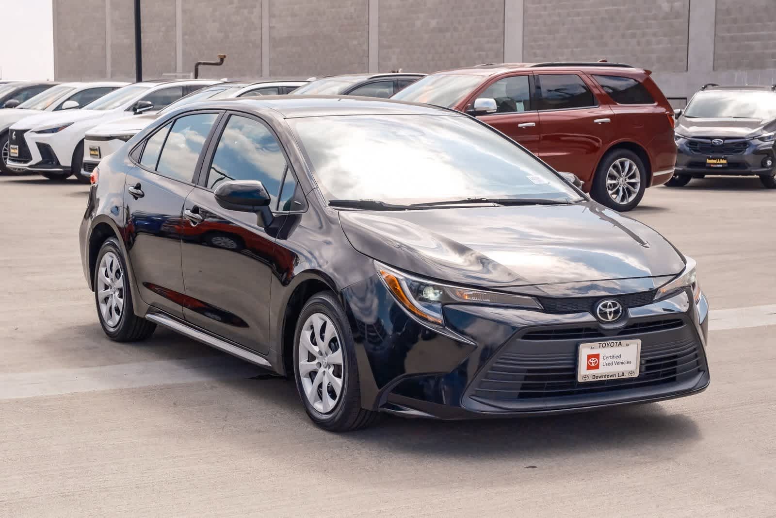 Thumbnail: 2023 Toyota Corolla - 3