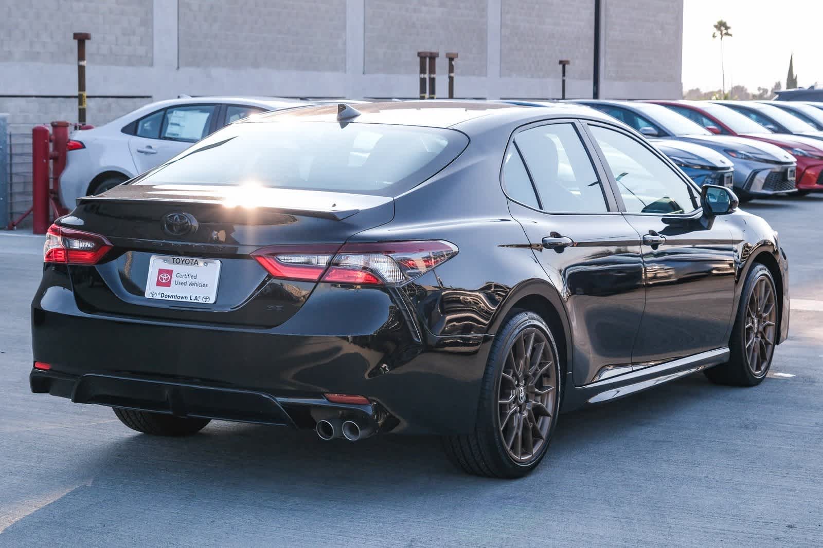 Thumbnail: 2023 Toyota Camry - 4