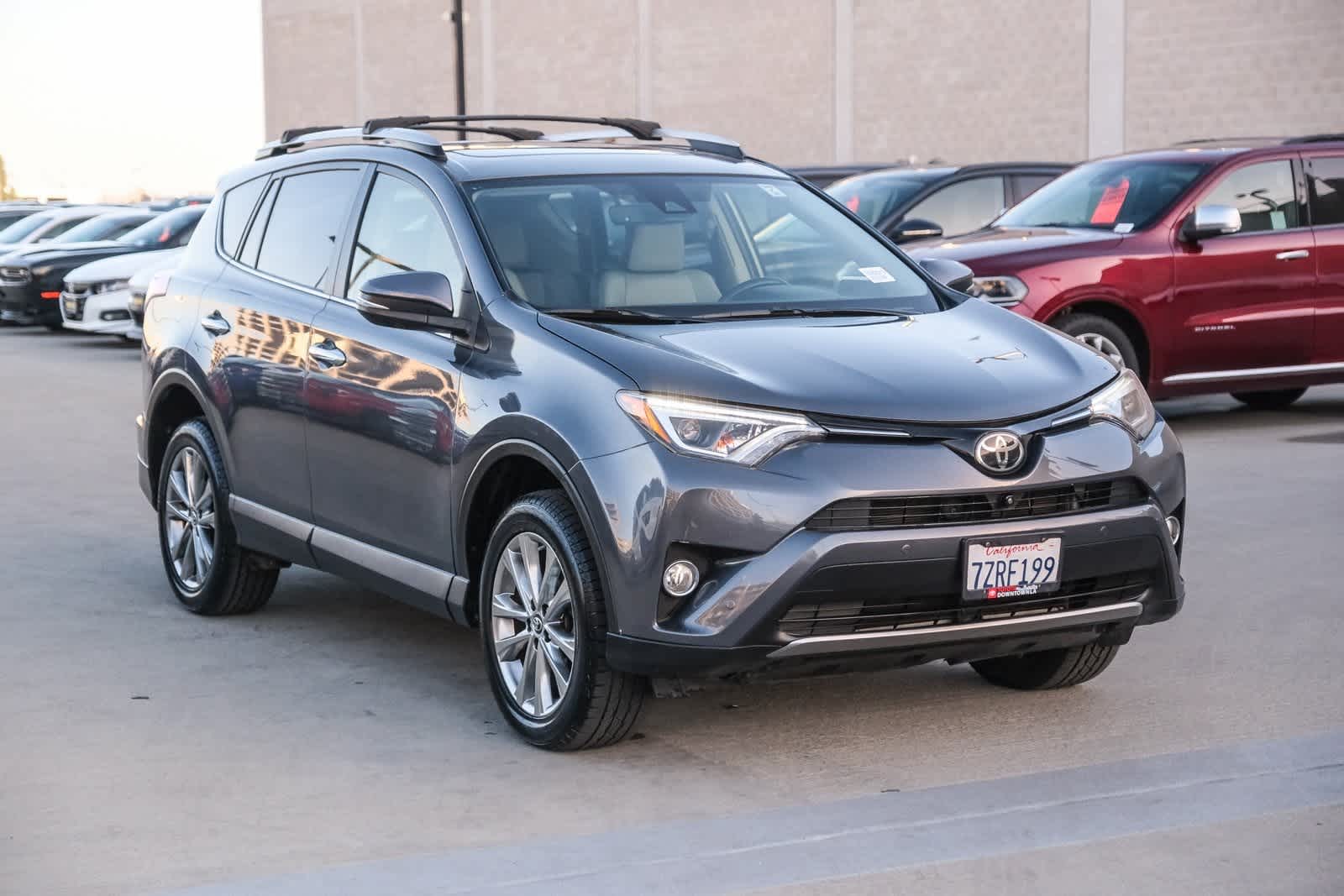 Thumbnail: 2017 Toyota RAV4 - 3