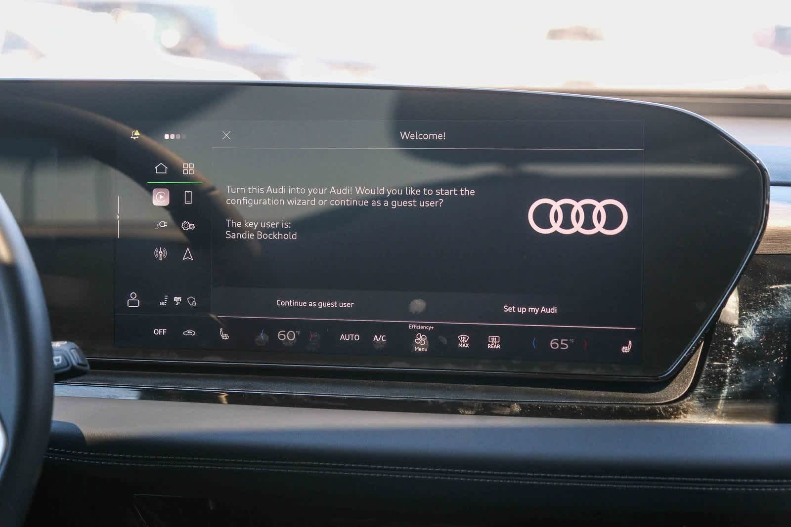 Thumbnail: 2025 Audi Q6 e-tron - 13